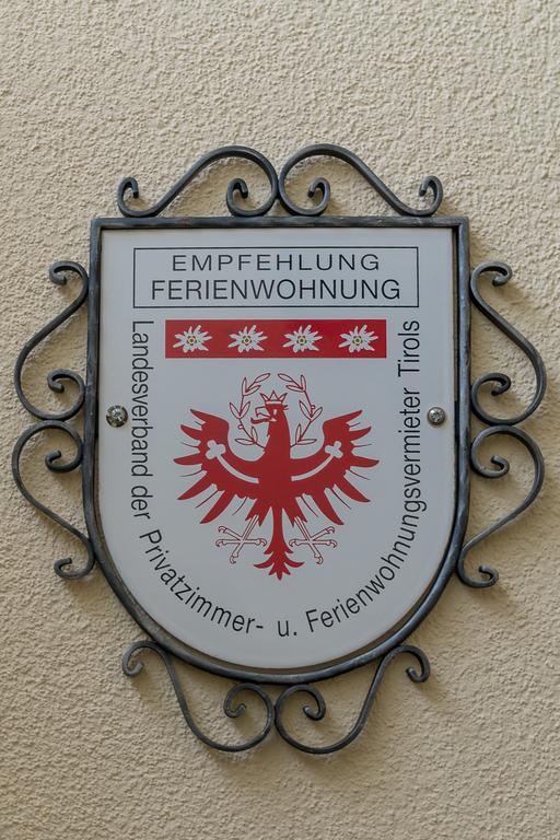 Biancas Ferienwohnung Im Haus Roswitha Tumpen Buitenkant foto